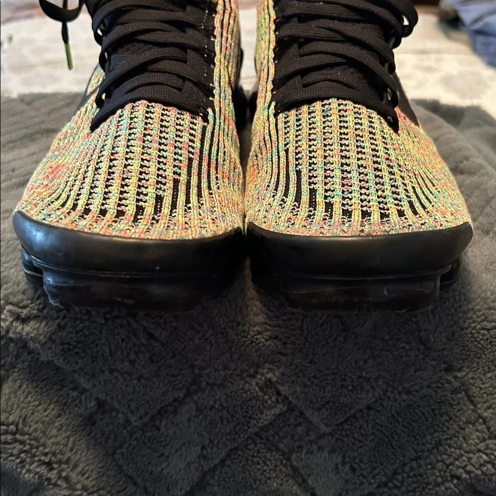 Nike Air Vapormax Flyknit Multicolor Knit Women’s Sneakers size 10.5 - Picture 8 of 9